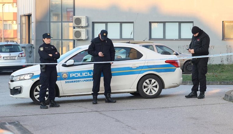 U Zagrebu opljačkana banka, pljačkaš prijetio vatrenim oružjem
