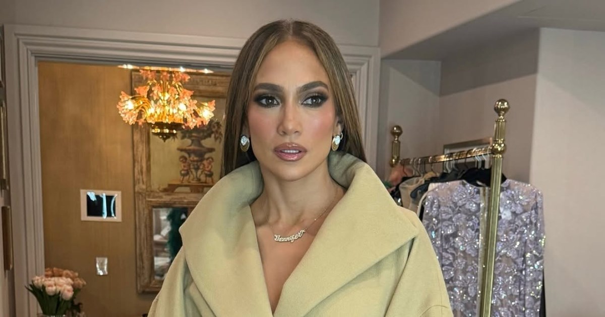 Jennifer Lopez dokazala da i kratki nokti mogu izgledati glamurozno