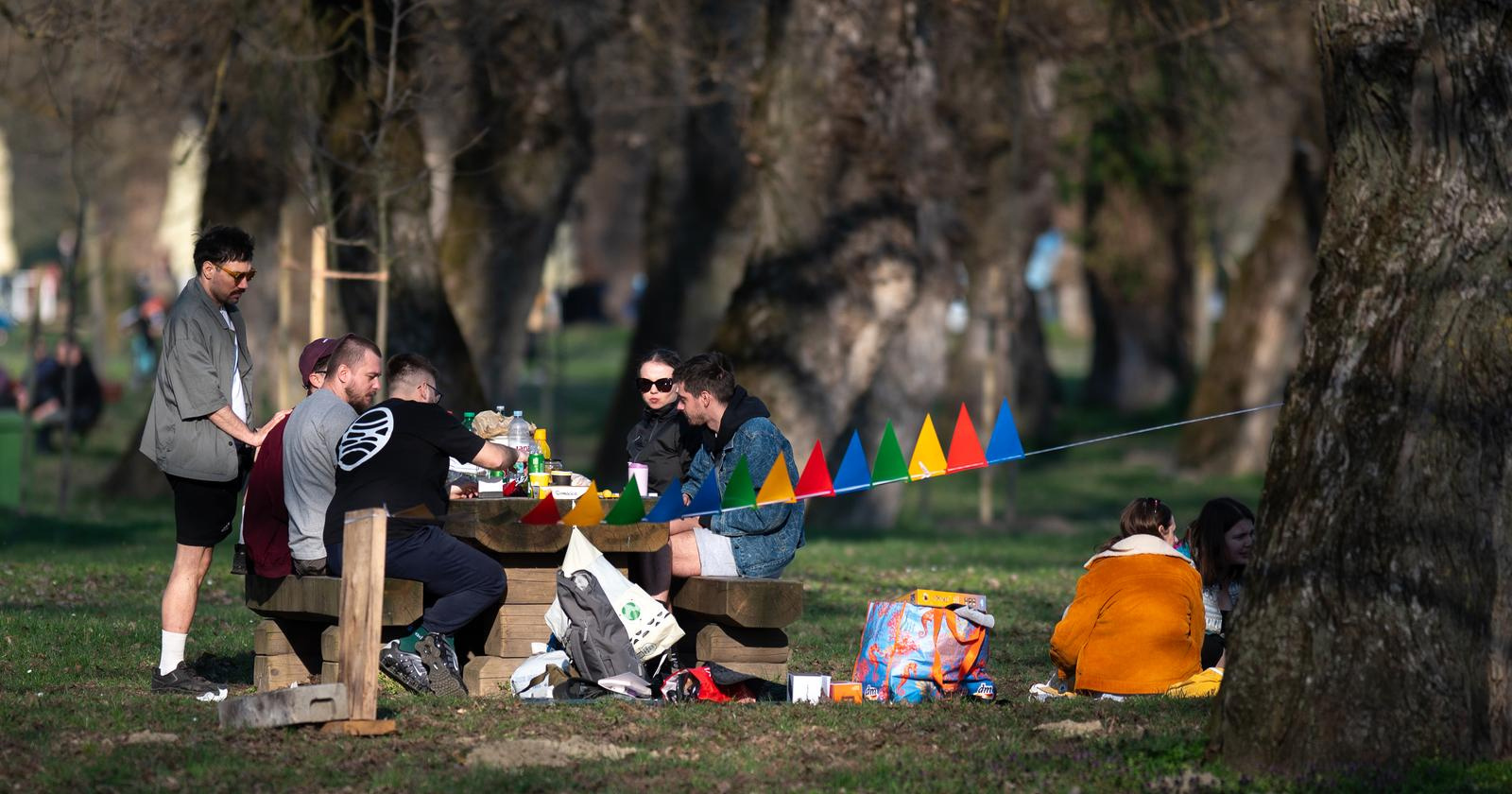 Objavljena prognoza za produženi vikend. "Stižu ljetne temperature"