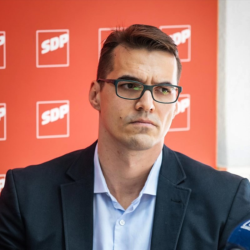 SDP-ovac se oko klime posvađao sa susjedom. Sud ga je oslobodio optužbe za prijetnju