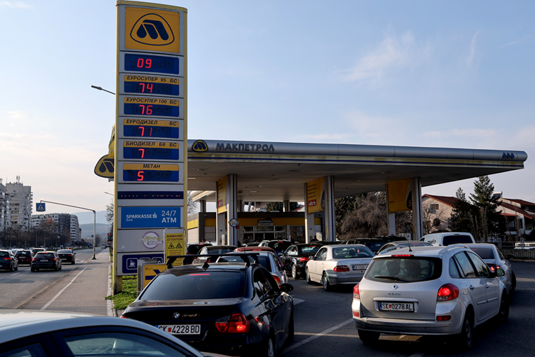 Iran najavio promjenu taktike: "Pripremite se na cijenu nafte od 200 dolara po barelu"