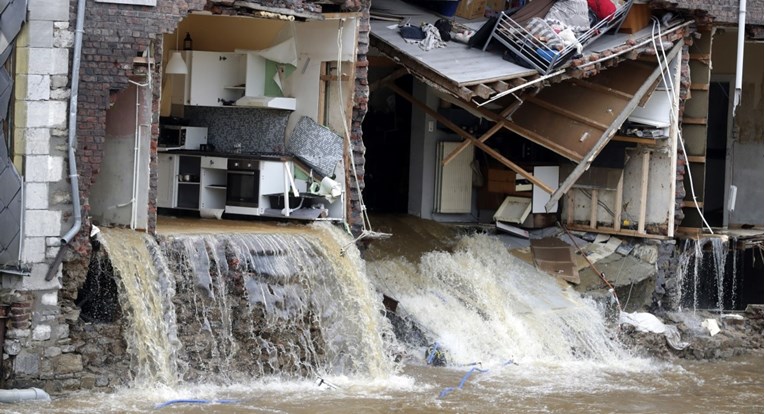 Povlači se poplava u Belgiji: Više je od 30 mrtvih, traga se za još 163 osobe