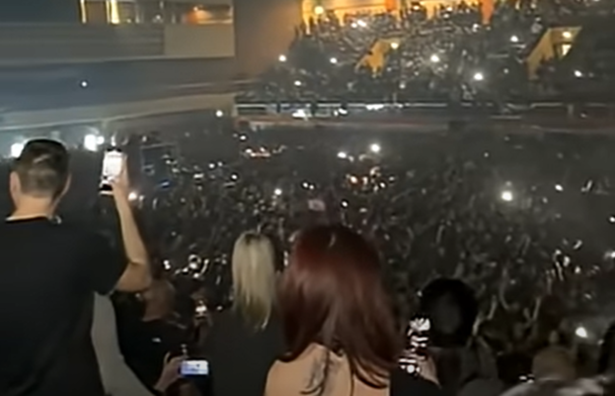 VIDEO Dvorana u Splitu uoči izlaska Thomspona skandirala "ajmo, ustaše"