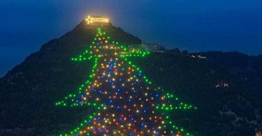 Božićna atrakcija: Talijanski gradić ima najveće božićno drvce na svijetu