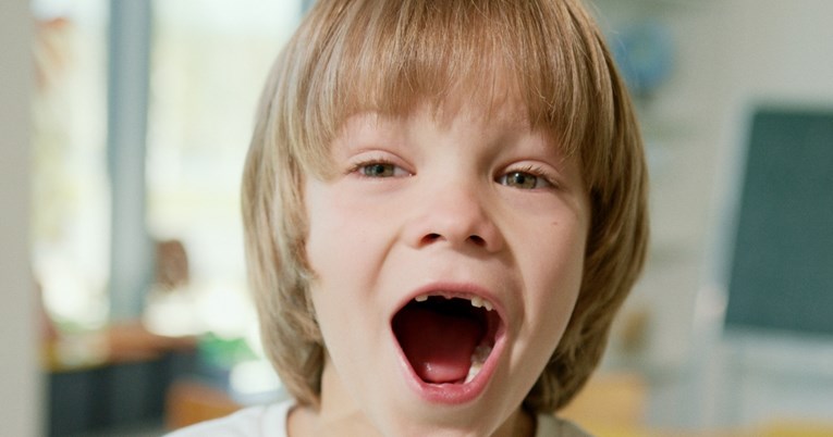 Ove stvari uzrokuju neugodan zadah u djece, a nemaju veze s hranom