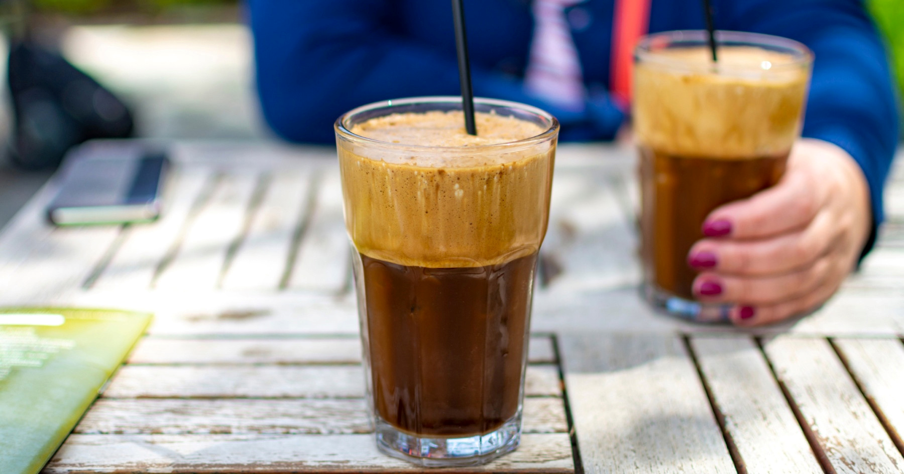 Pripremite grčki frape: Recept za savršenu ledenu kavu kod kuće