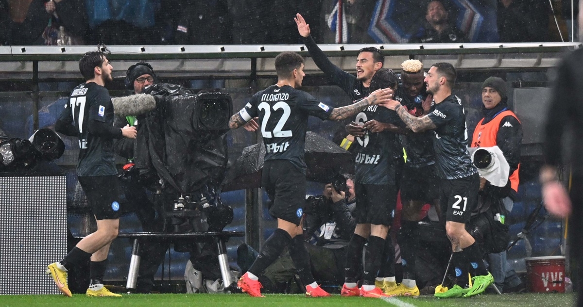 Napoli pobjegao Juventusu na sedam bodova