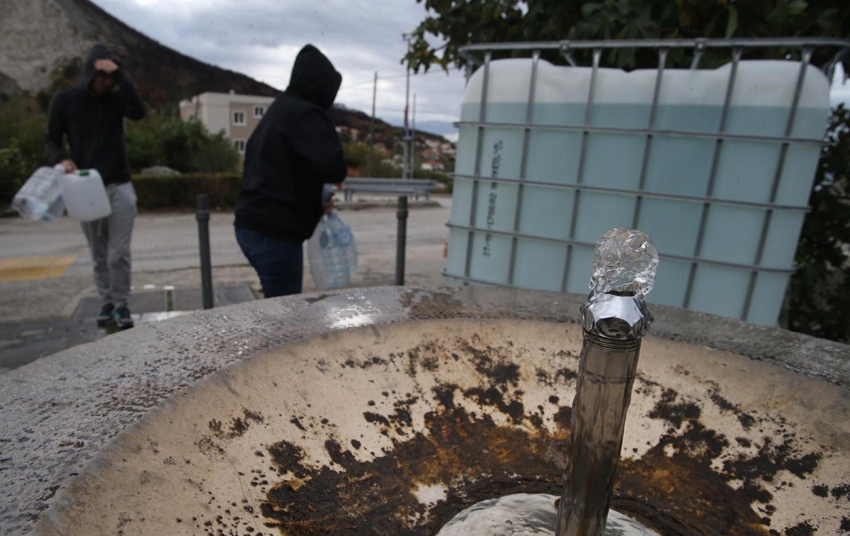 Splitski vodovod preporučuje prokuhavanje vode, rijeka Jadro i dalje zamućena