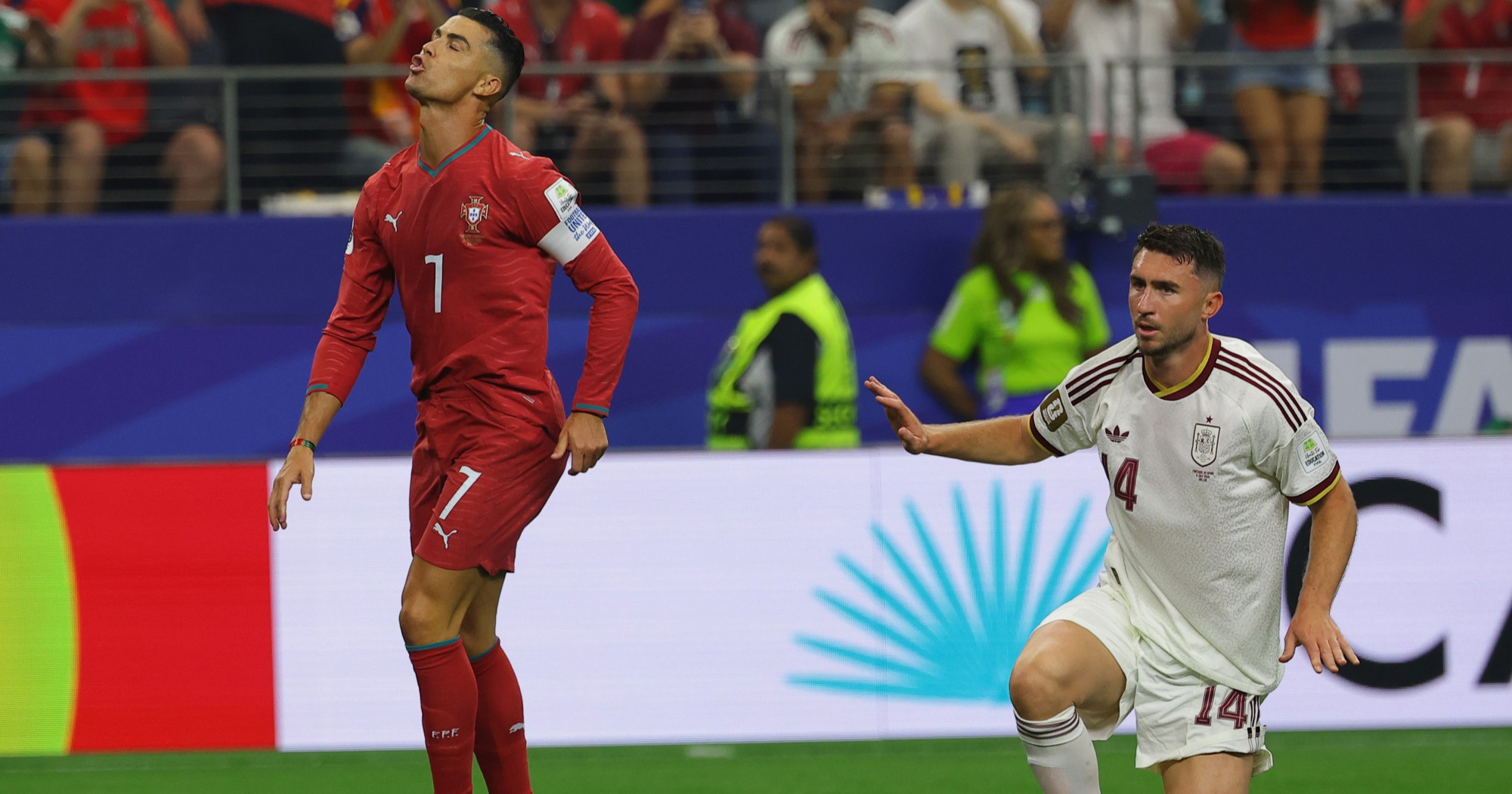 UŽIVO Ronaldo ljut na suigrača, Portugal pogodio gredu. Olmo promašio zicer