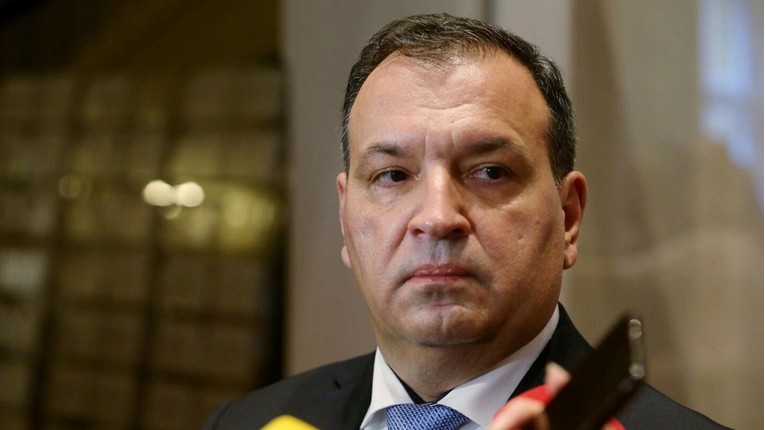 Beroš u Bruxellesu o koronavirusu: Bolest je nova i moramo biti na oprezu
