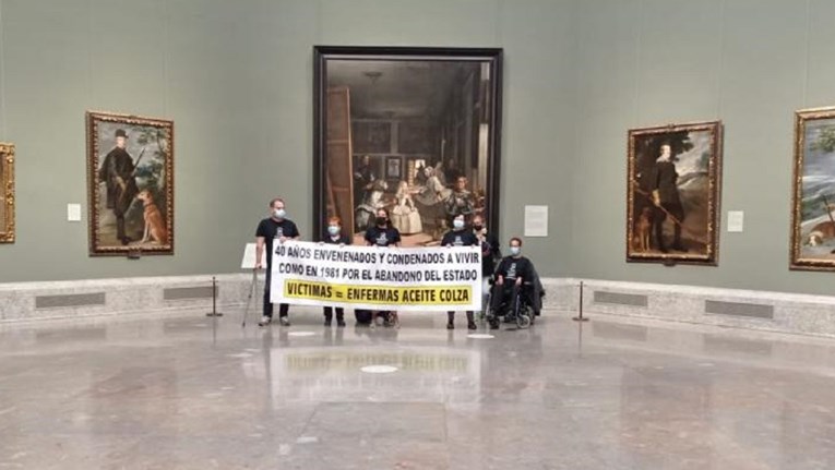 Policija izvela prosvjednike iz poznatog muzeja u Madridu, prijetili da će se ubiti