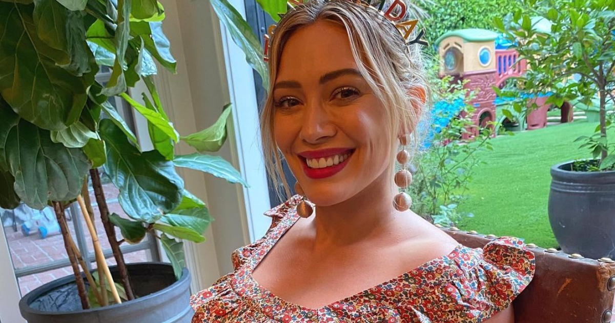 Hilary Duff na polovici trudnoće priznala da joj nedostaje ravan trbuh