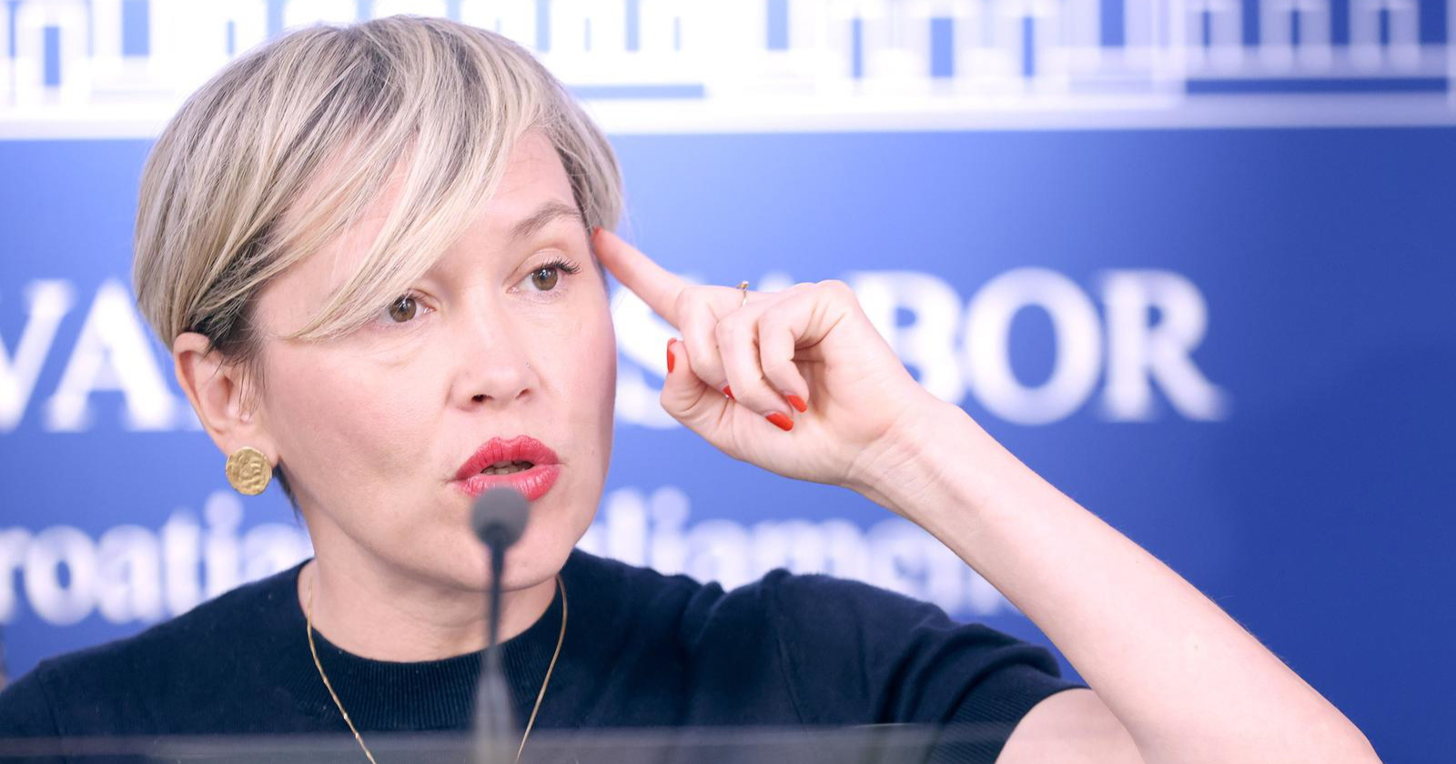 Kekin: Medikol me pokušava ušutkati tužbama koje plaća novcem građana