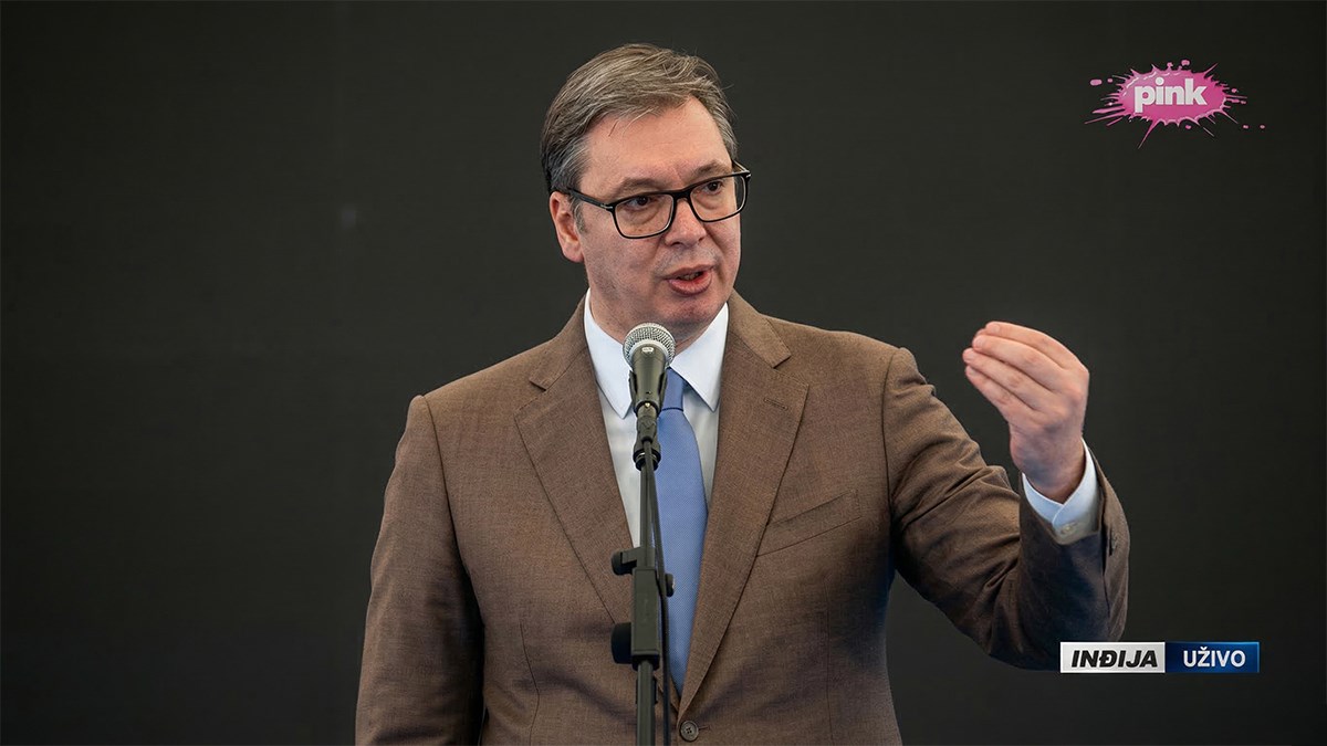 Vučić: Svijet je poludio. Plašim se što će biti za mjesec dana