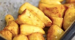 Tinejdžer otkrio trik uz koji će pečeni krumpir svaki put biti hrskav