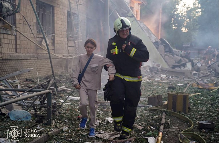 Rusi dronom napali ukrajinsko selo, među mrtvima i osmogodišnje dijete