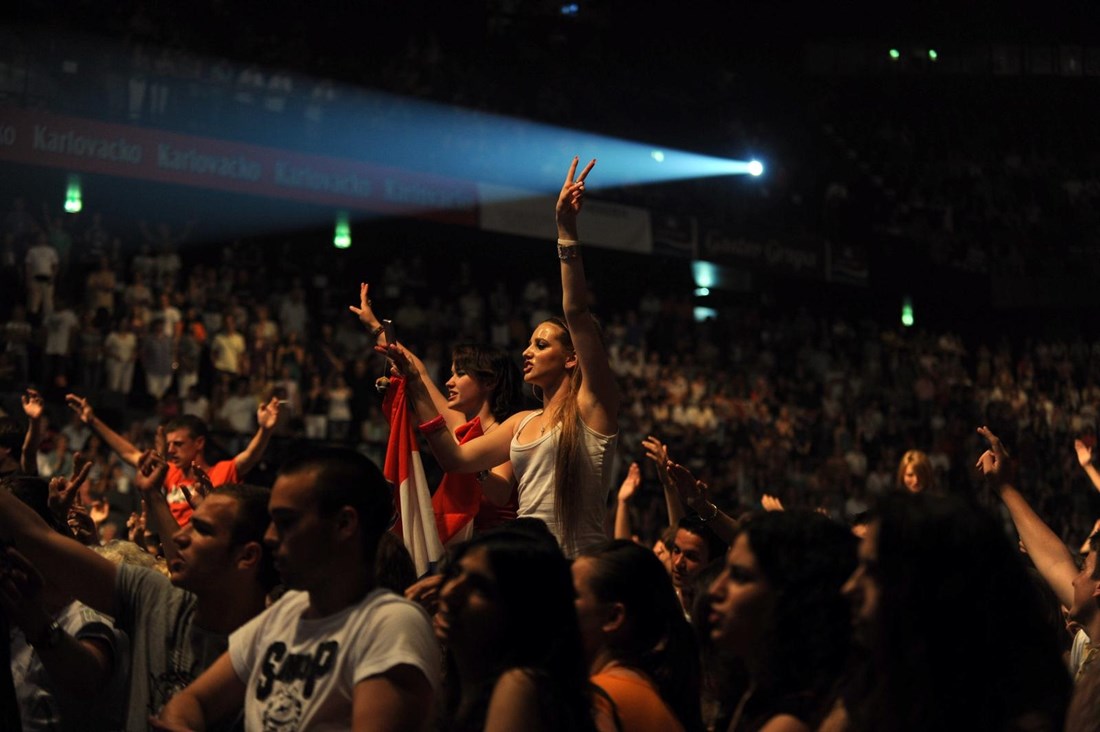 Ako vam u koncertnoj gužvi iznenada postane neugodno, trebate li otići?