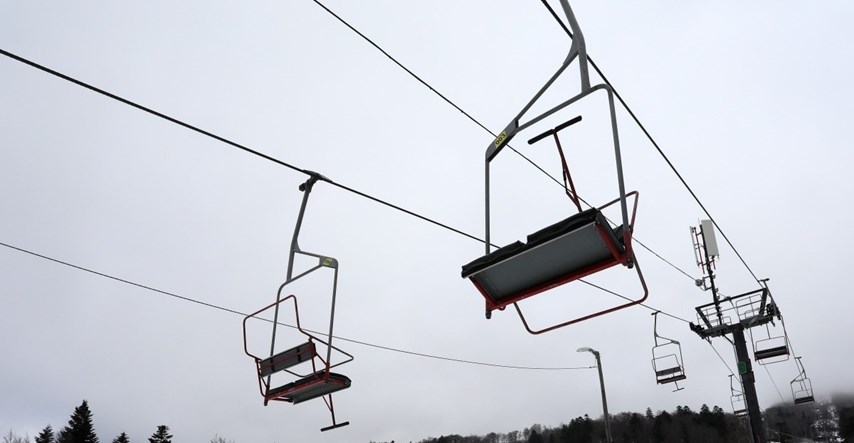 Na švicarskom skijalištu se pojavili novi sojevi korone, dva hotela su u karanteni