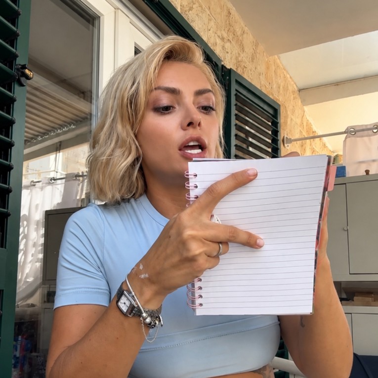 Ella Dvornik pokazala što njezina prvašica nosi u školu: "Bolesno"