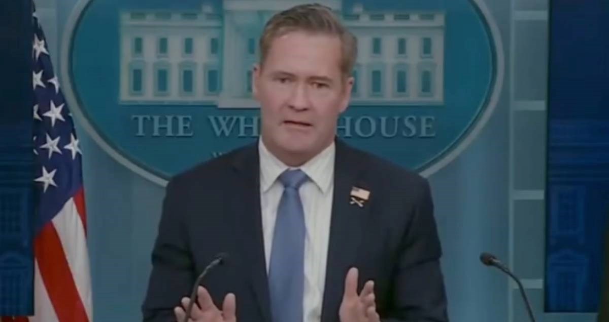 Trumpov savjetnik: Ukrajina treba pokazati duboku zahvalnost prema Amerikancima