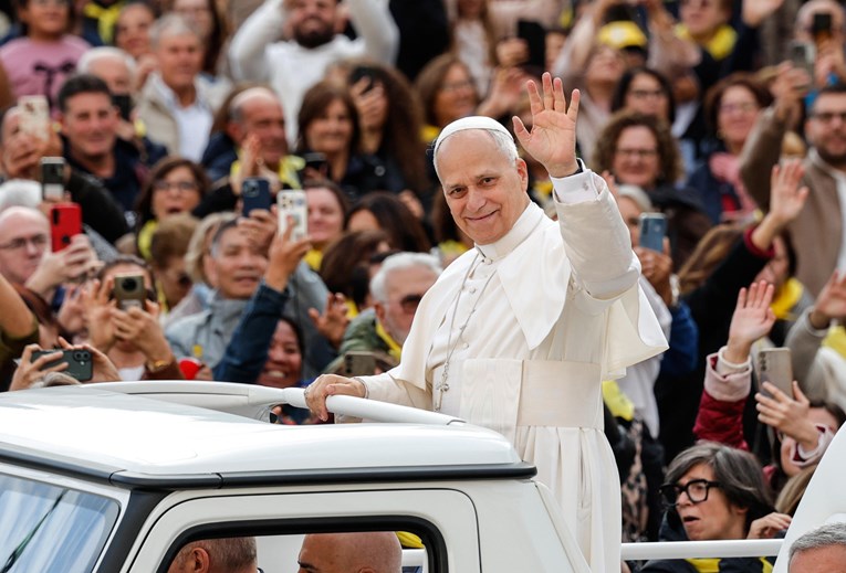 Papa će u svom prvom inozemnom putovanju posjetiti Tursku i Libanon
