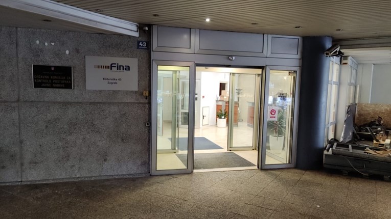 Servisera u Fini usmrtio lift: "Imao je 20 godina iskustva, utvrđivao je kvar"