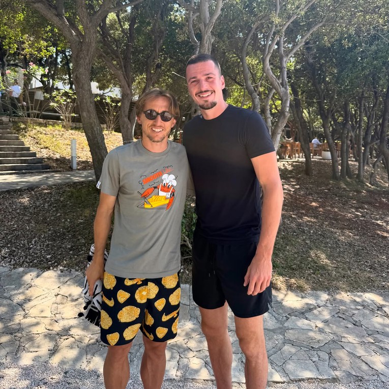 Zaboravite dosadne kupaće hlače, Modrić je odabrao model koji privlači poglede