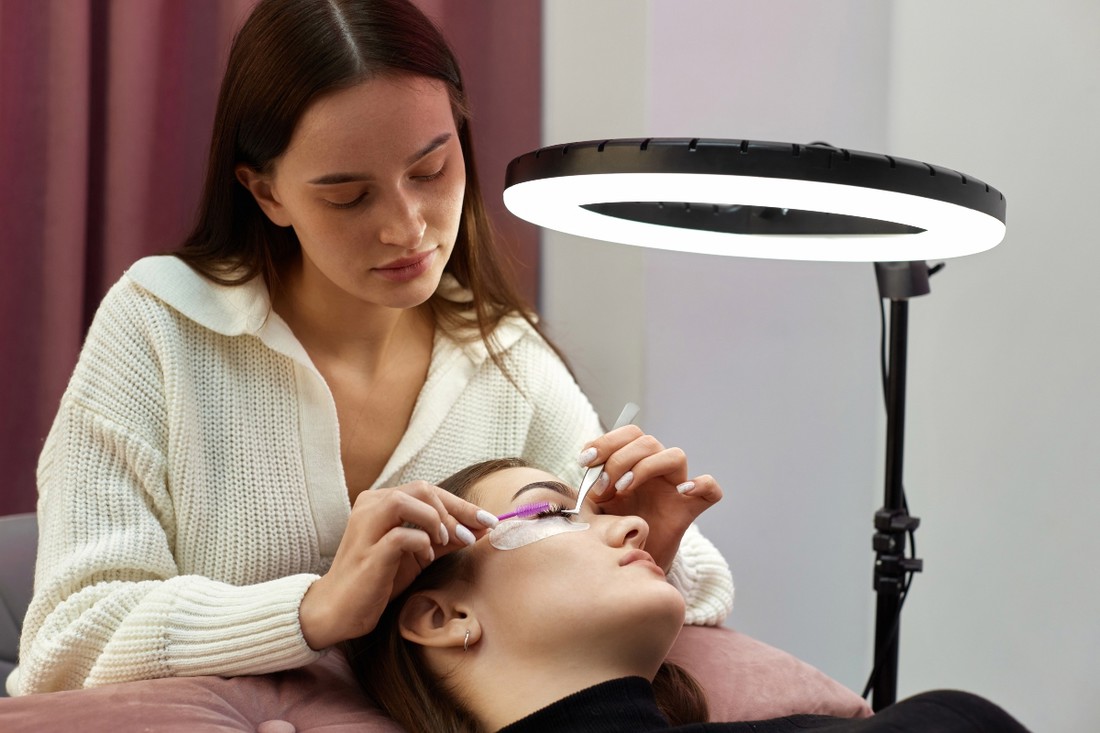 Korejski lash lift: Novi trend za prirodno podignute trepavice
