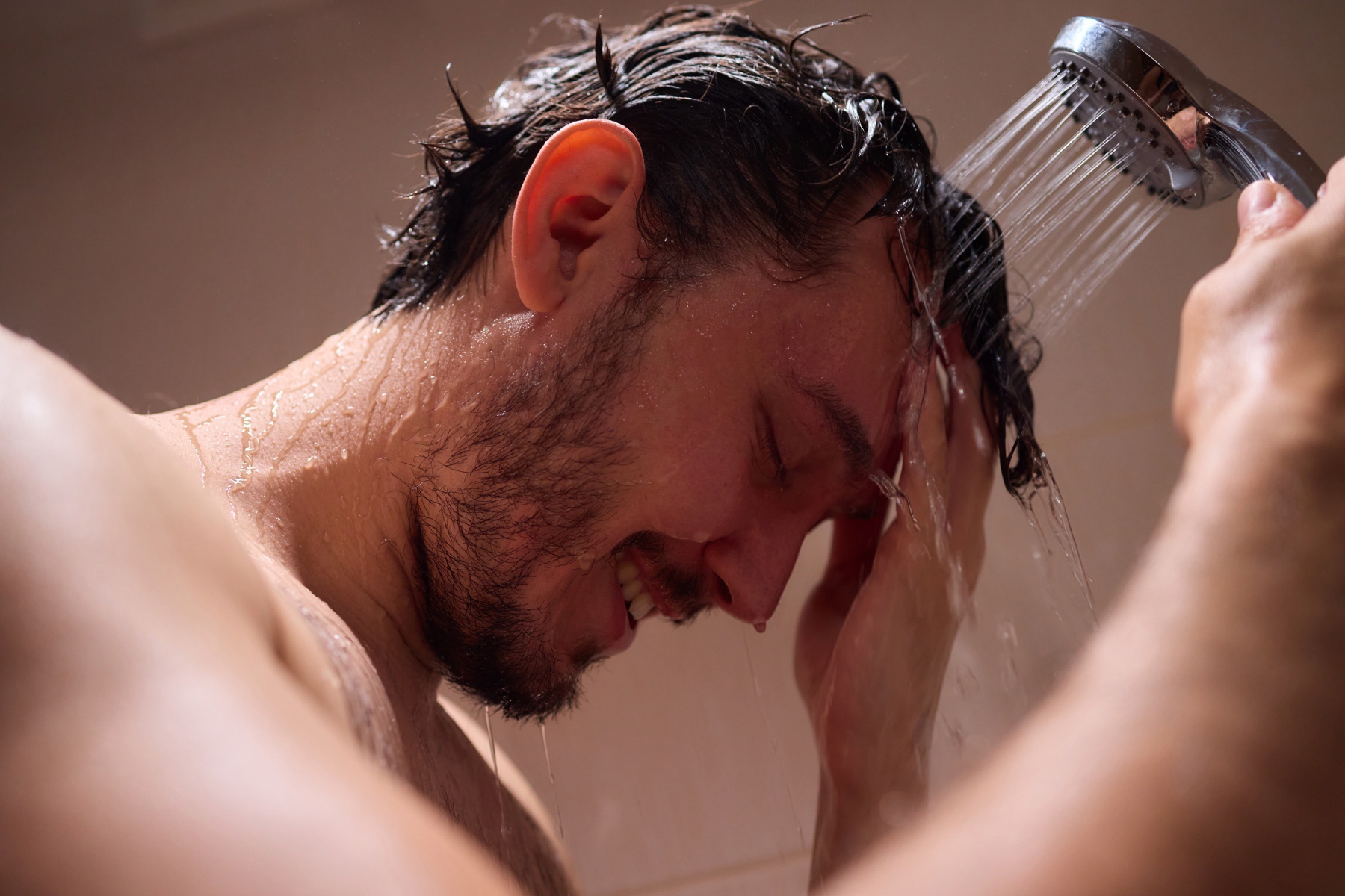 Tuširanje svaki dan: da ili ne? Evo što kažu dermatolozi