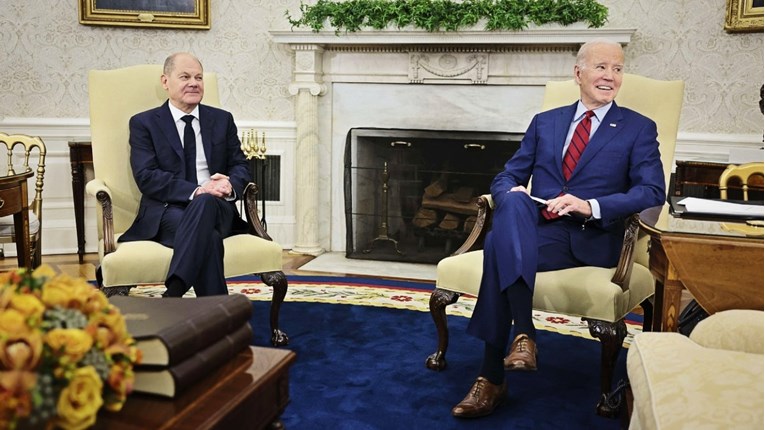Scholz i Biden se sastali u Bijeloj kući. Biden zahvalio Njemačkoj na pomoći Ukrajini