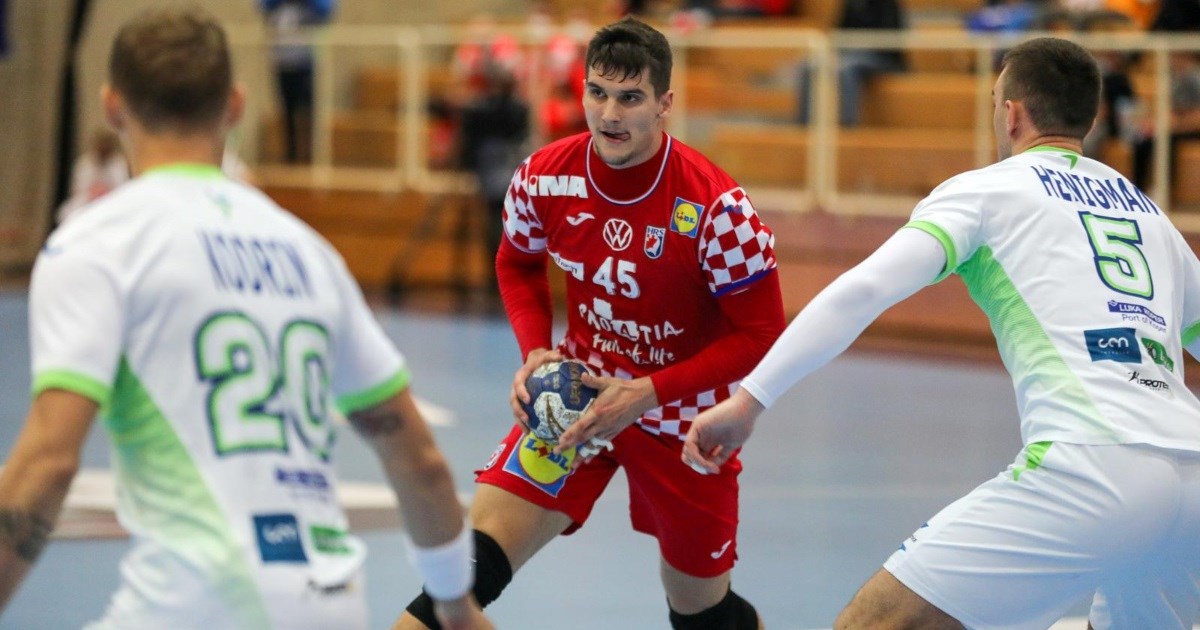 Dvije i pol godine se borio s teškim ozljedama. Sigurdsson ga je sada vratio na popis