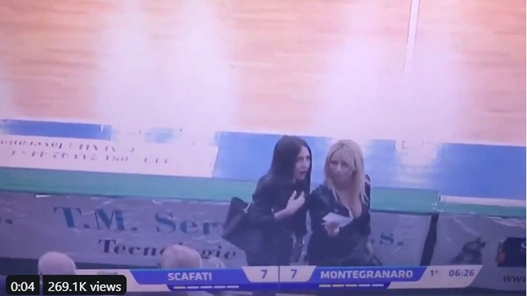 VIDEO Snimatelju na utakmici pobjegla kamera kad se pojavila plavuša s dekolteom