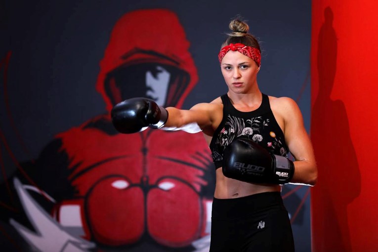 Hrvatica u Podgorici upisala najveću pobjedu u karijeri. Publika žestoko zviždala