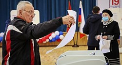 Jedinstvena Rusija dobila parlamentarne izbore prema prvim anketama