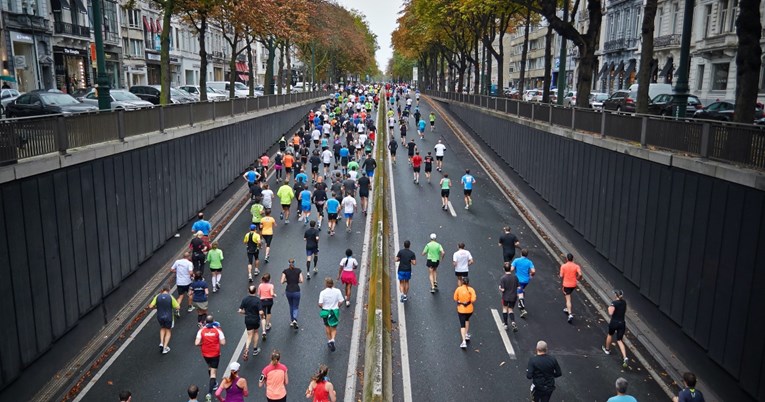Trčanje maratona moglo bi vas pomladiti četiri godine, tvrde znanstvenici