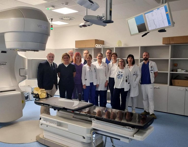 KBC Rijeka je prva ustanova u javnom zdravstvu koja je uvela radiokirurgiju