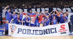 Pogledajte kako je MNK Torcida čestitao Futsal Dinamu na naslovu prvaka