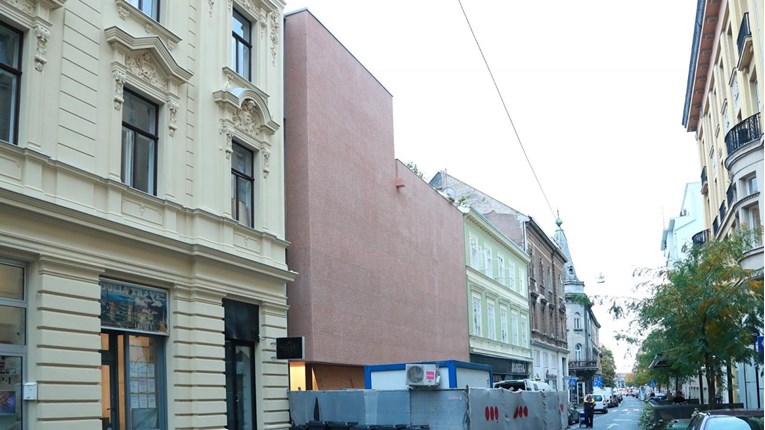 Na vili bez prozora koju tajkun gradi u centru Zagreba osvanula dva nova detalja