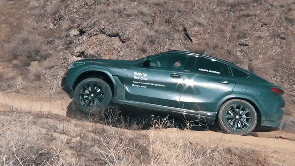 VIDEO Najskuplji SUV-ovi stigli na zahtjevan teren, pogledajte kako se muče na usponu