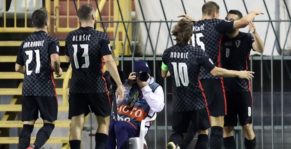 HRVATSKA - PORTUGAL 2:3 Bizarna greška Livakovića za poraz, ali i ostanak među elitom