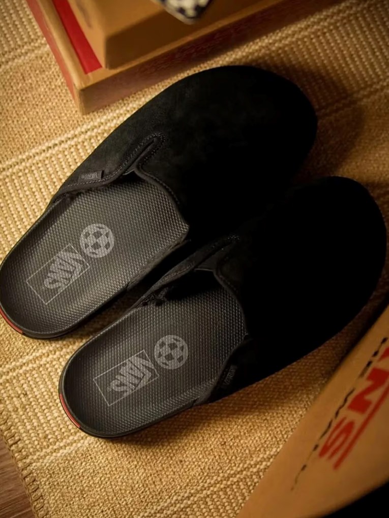 Novi Vans model briše granicu između papuča i tenisica