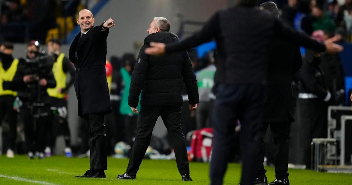 Napoli: Nemoguće je da 33 kamere nisu snimile što je Allegri napravio