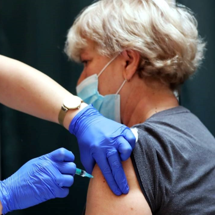 Njemica: Odbijala sam se cijepiti, ali doktor je dao ponudu koju nisam mogla odbiti