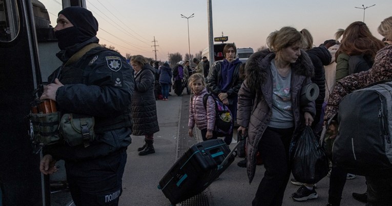 Crveni križ ponovno kreće prema opkoljenom Mariupolju, pokušat će evakuirati civile