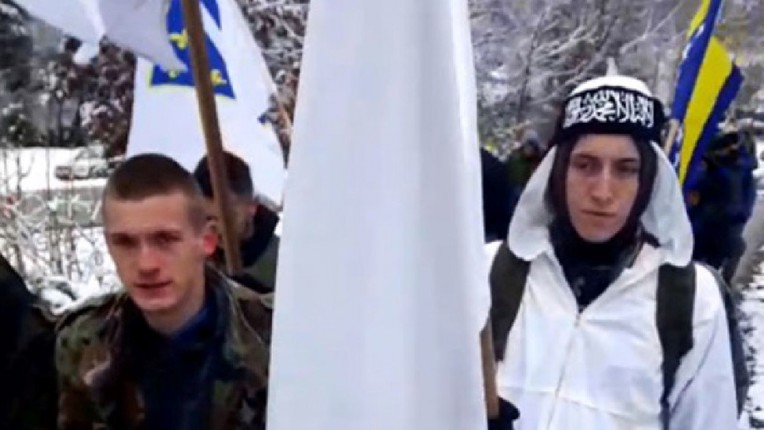 Na skupu u BiH uniformirani vikali "Alahu Akbar", tužiteljstvo provjerava