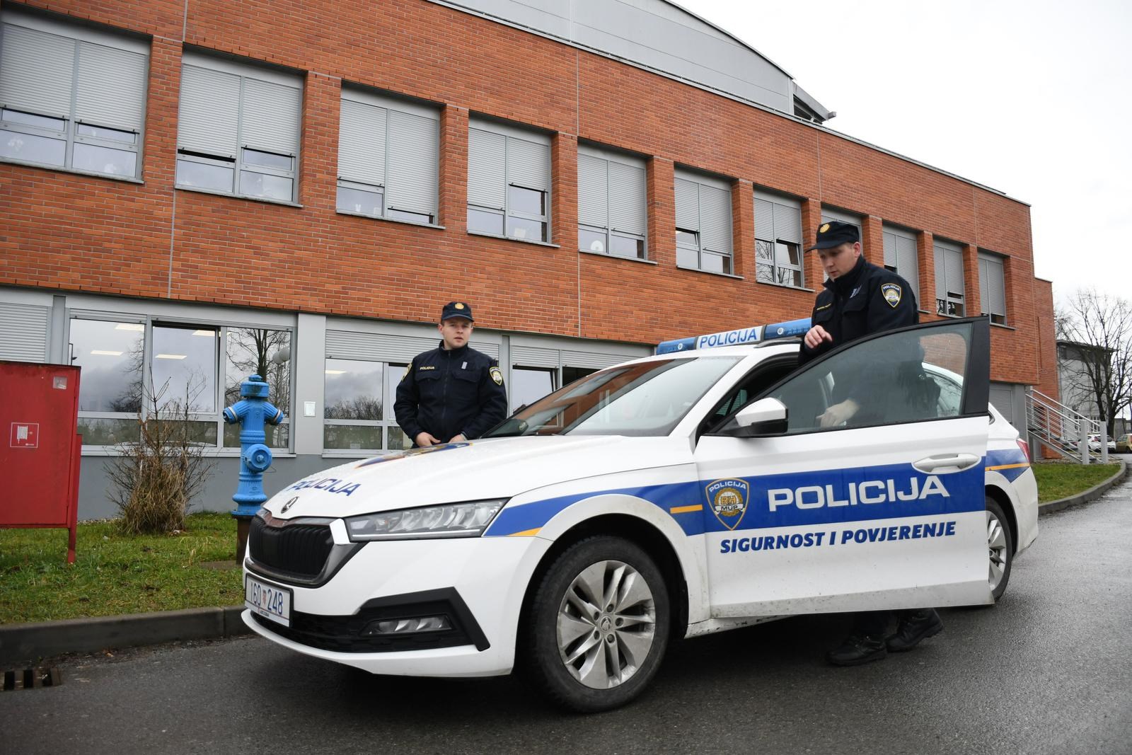 Pijan i bez vozačke bježao policiji: Sud mu trajno oduzeo automobil