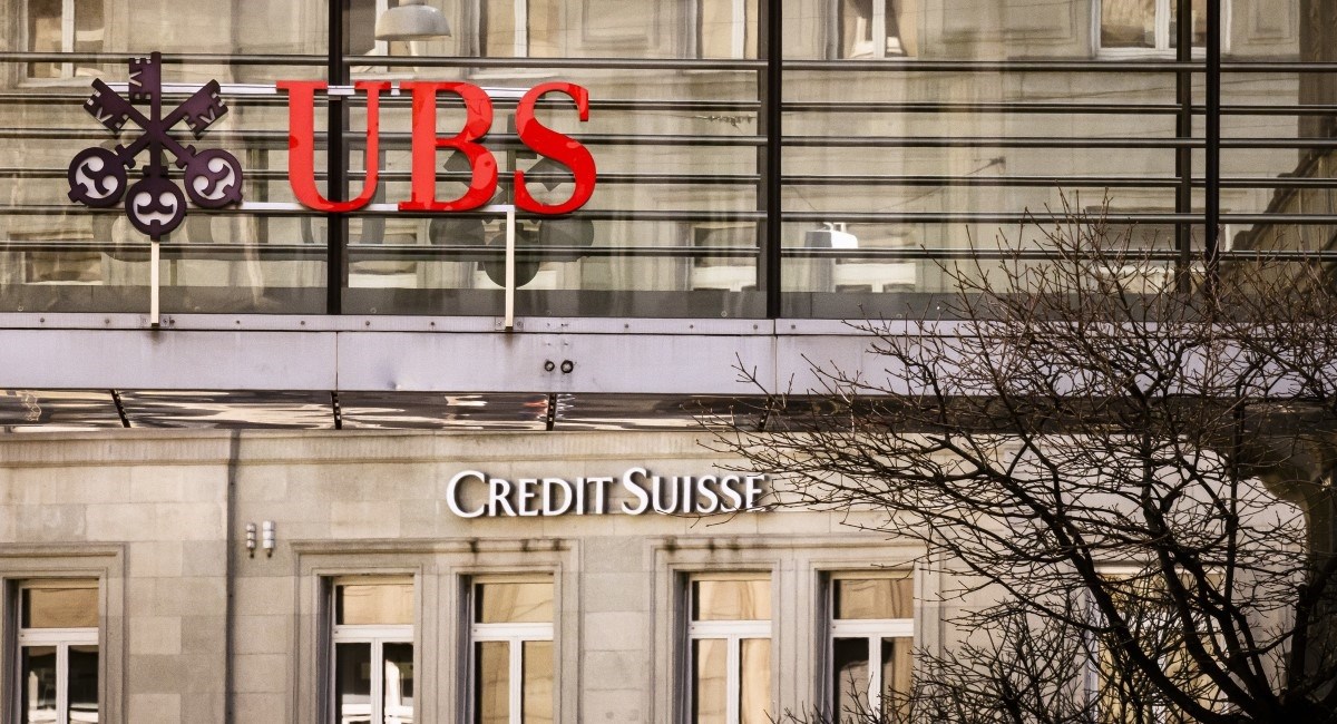 Financial Times: Najveća švicarska banka nudi do milijardu dolara za Credit Suisse