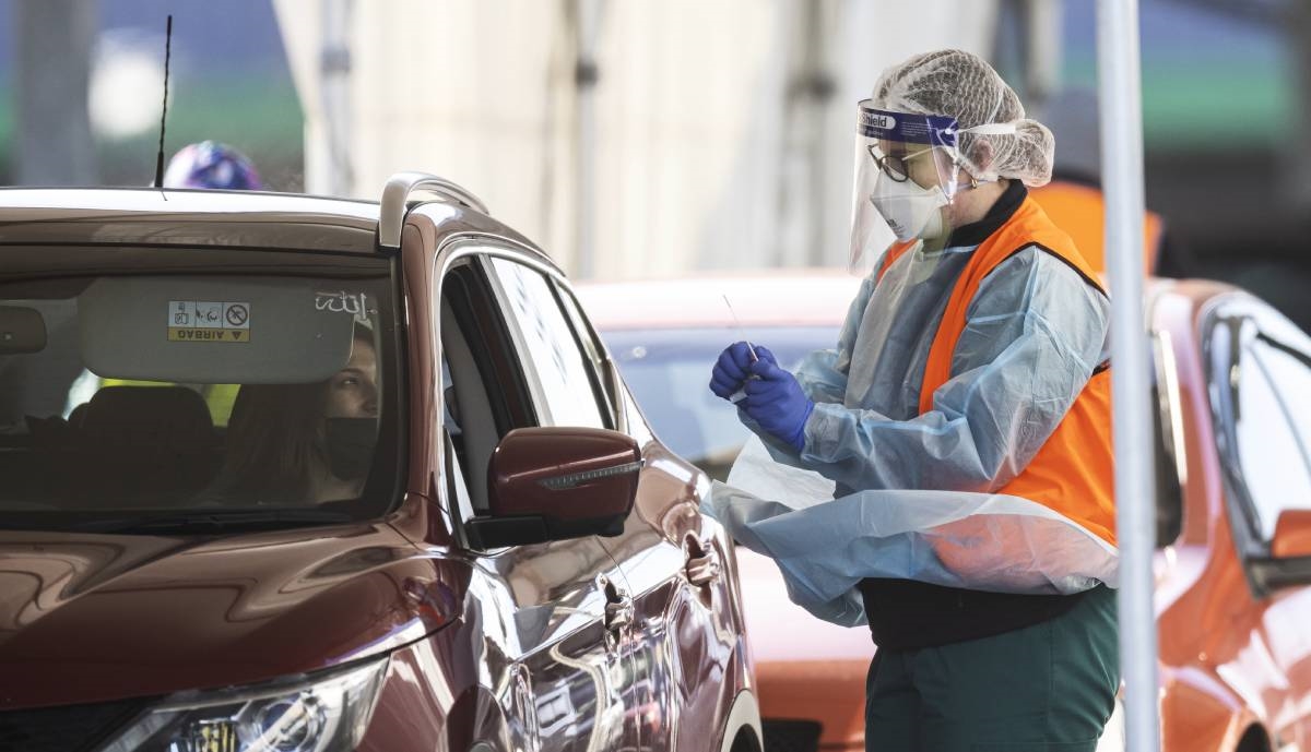 U Sloveniji 1437 novozaraženih, svaki četvrti test pozitivan