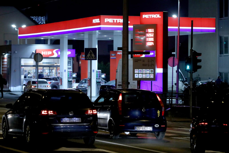 Plenković najavio "plivajući" PDV. Petrol: Dobar potez