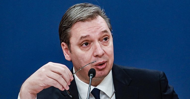 Pomahnitalom Vučiću je sad pametnije da šuti